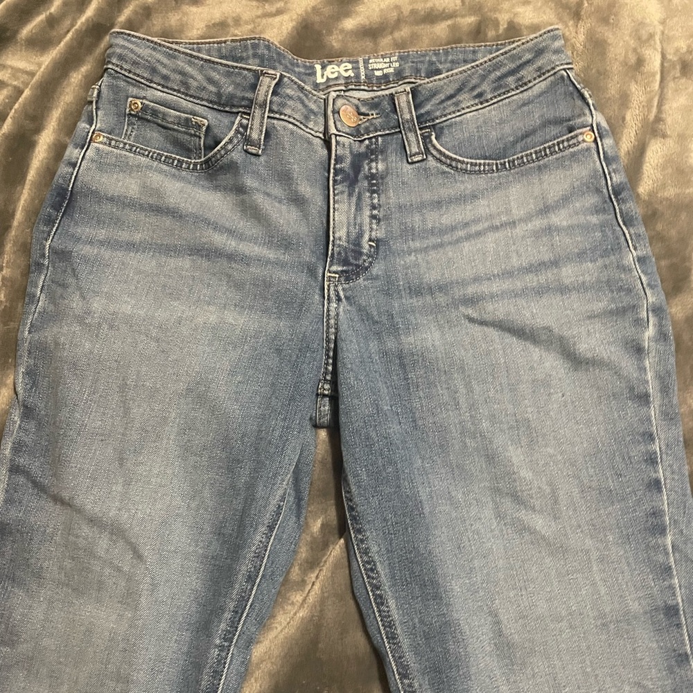 Worn once. Good condition.